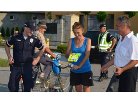 Reflektujući prsluci za bezbednije bicikliste